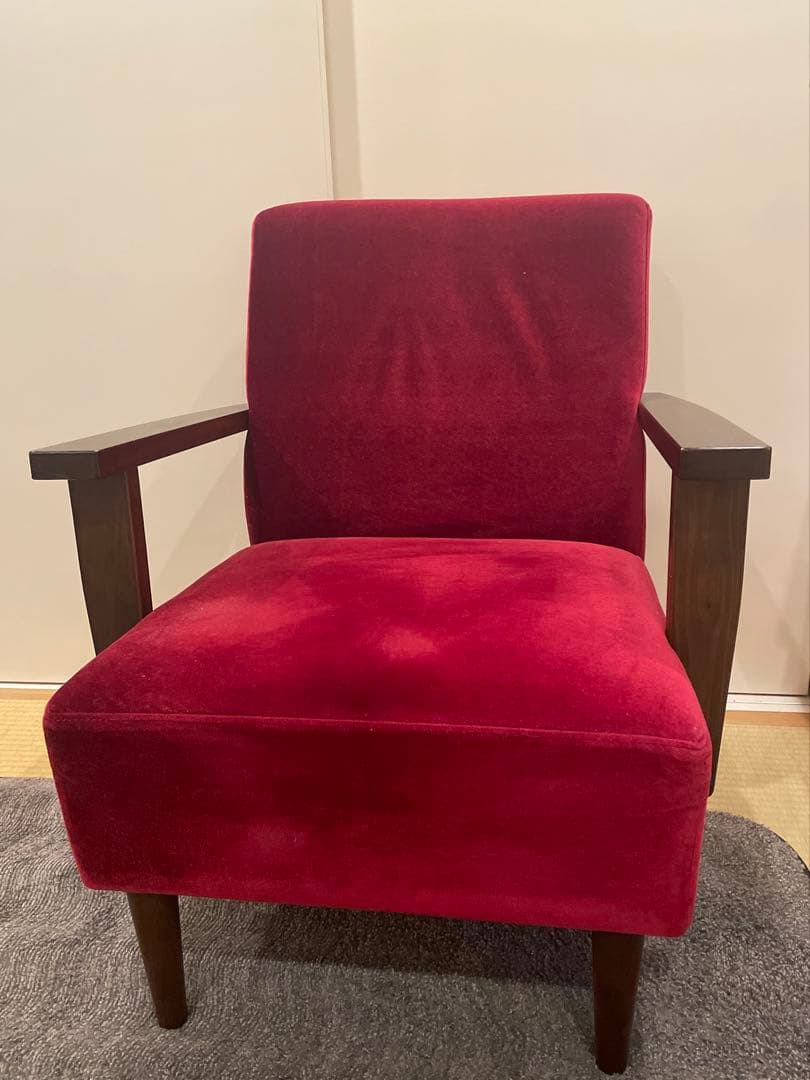 ビーカンパニー　赤　シングルソファ　オットマン付き