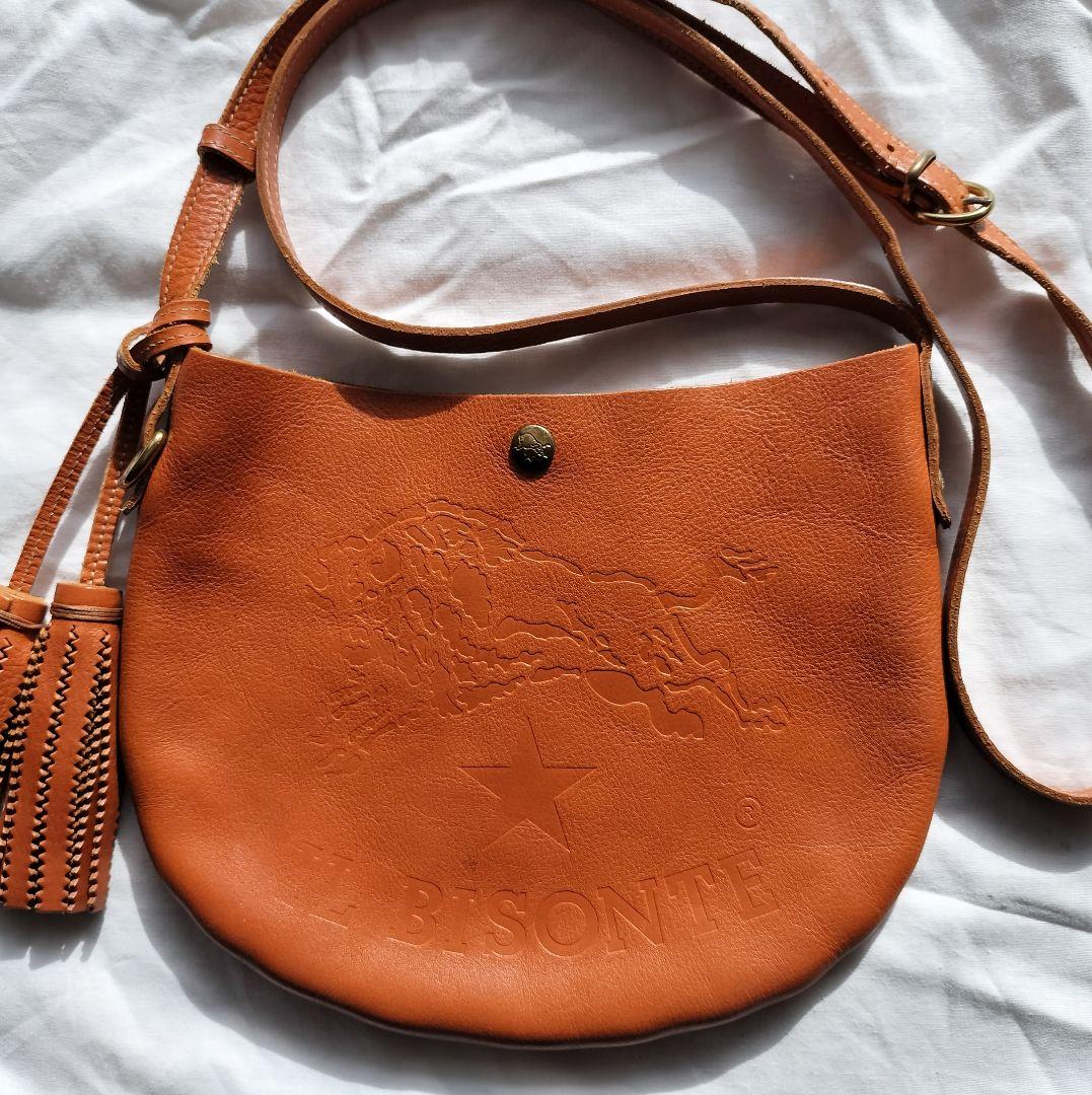 イルビゾンテ IL BISONTE ビッグロゴ レザー ショルダーバッグ