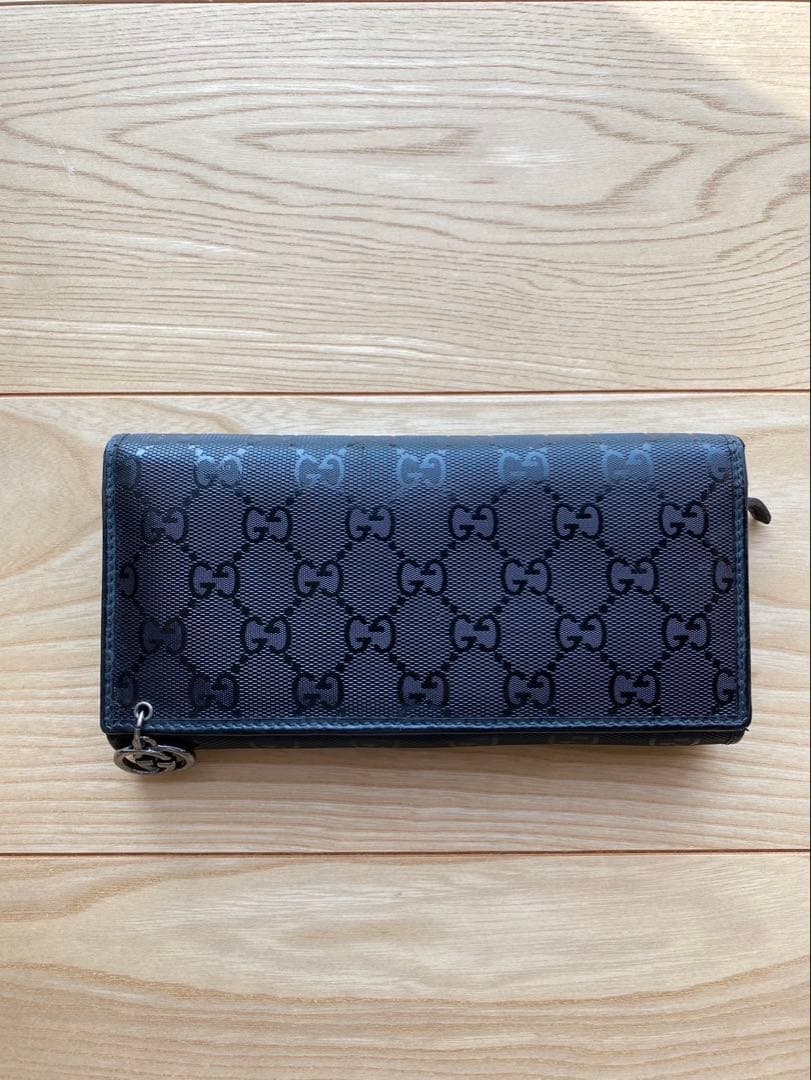 GUCCI ブラック GGパターン 長財布