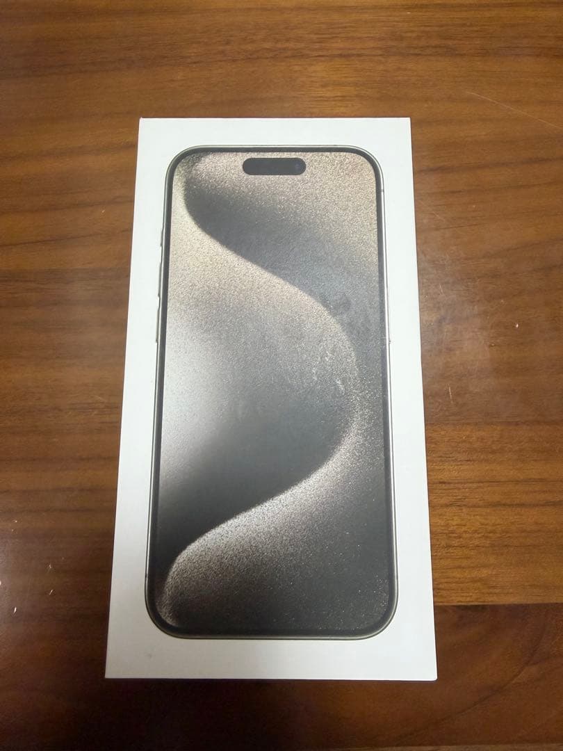 iPhone15 pro 512GB ナチュラルチタニウム