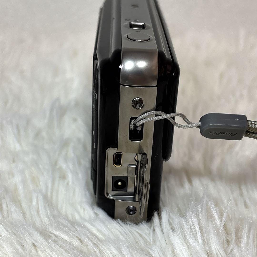 FUJIFILM FinePix REAL 3D W1 3D対応 デジカメ 美品