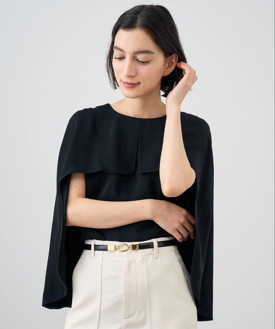 ANAYI コンパクトサテンケープブラウス38