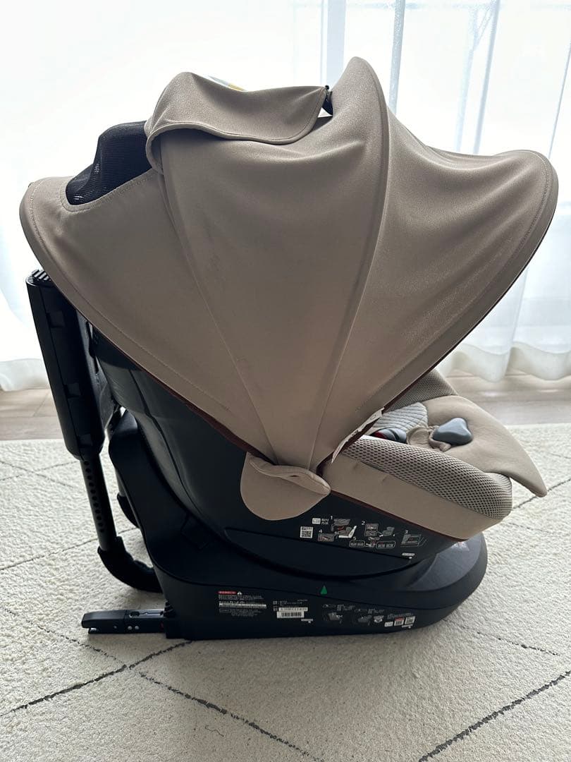 AILEBEBE ベビーシート 回転式 ベージュ