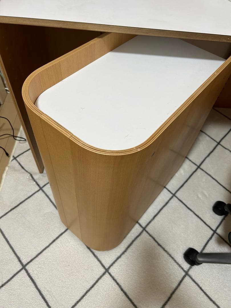 アクタス　学習机のみ　アンファン