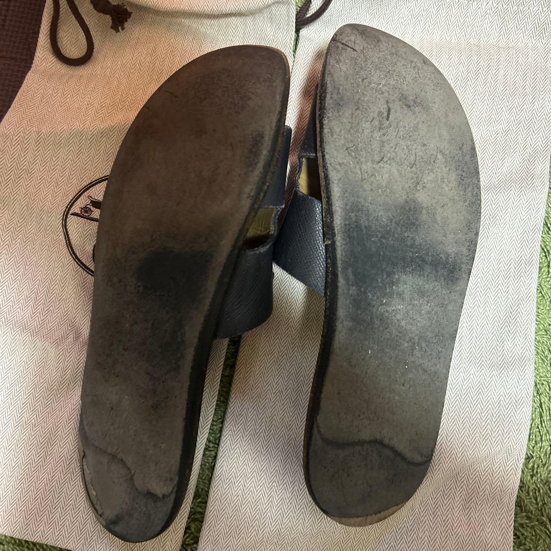 HERMES ネイビー レザーサンダル