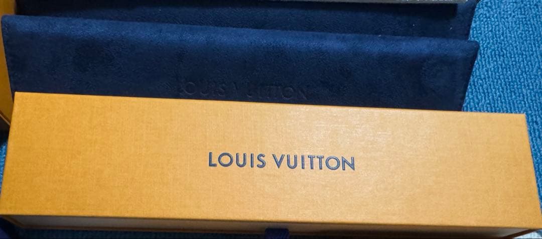 値下げ　未使用　ルイヴィトン　Louis Vuitton ラバーベルト