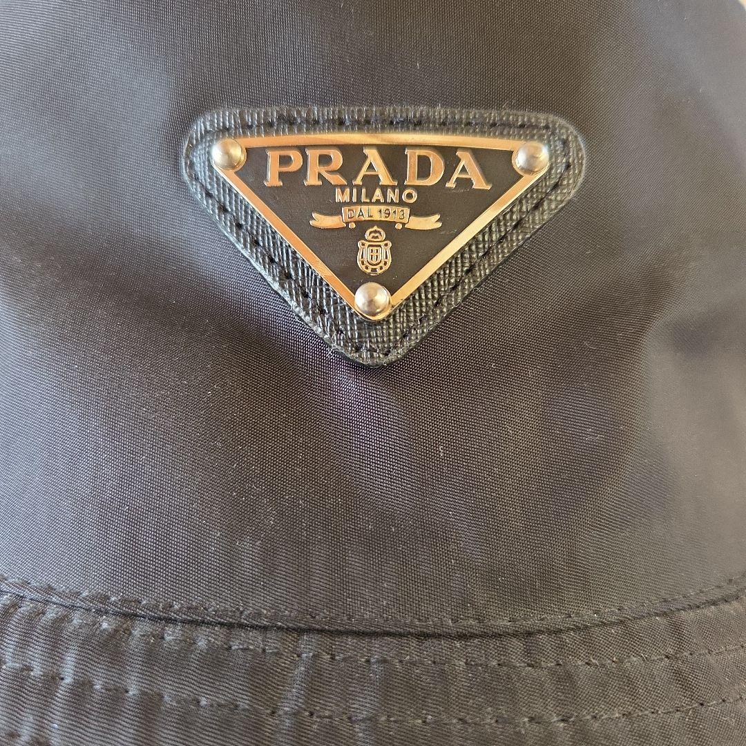 PRADAバケットハット！黒色！送料無料！極美品！
