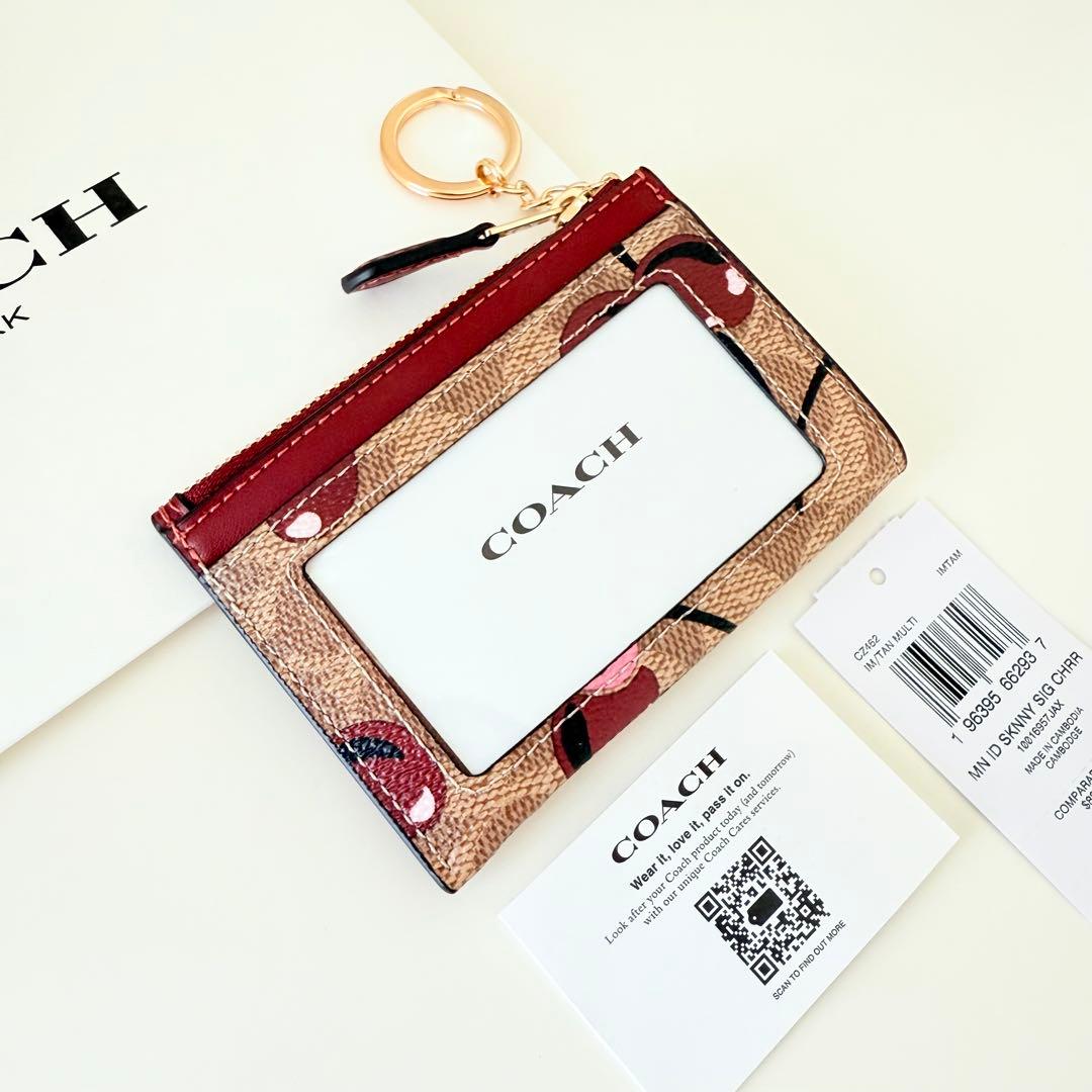 COACH コーチ　ケース 小銭入れ財布 レッド チェリー さくらんぼ柄