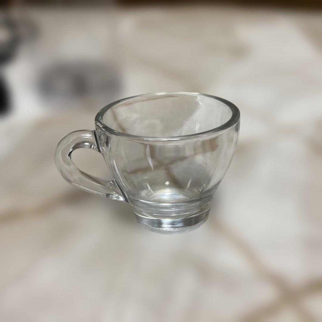 Nespresso エスプレッソマシン レッド　エッセンサミニ