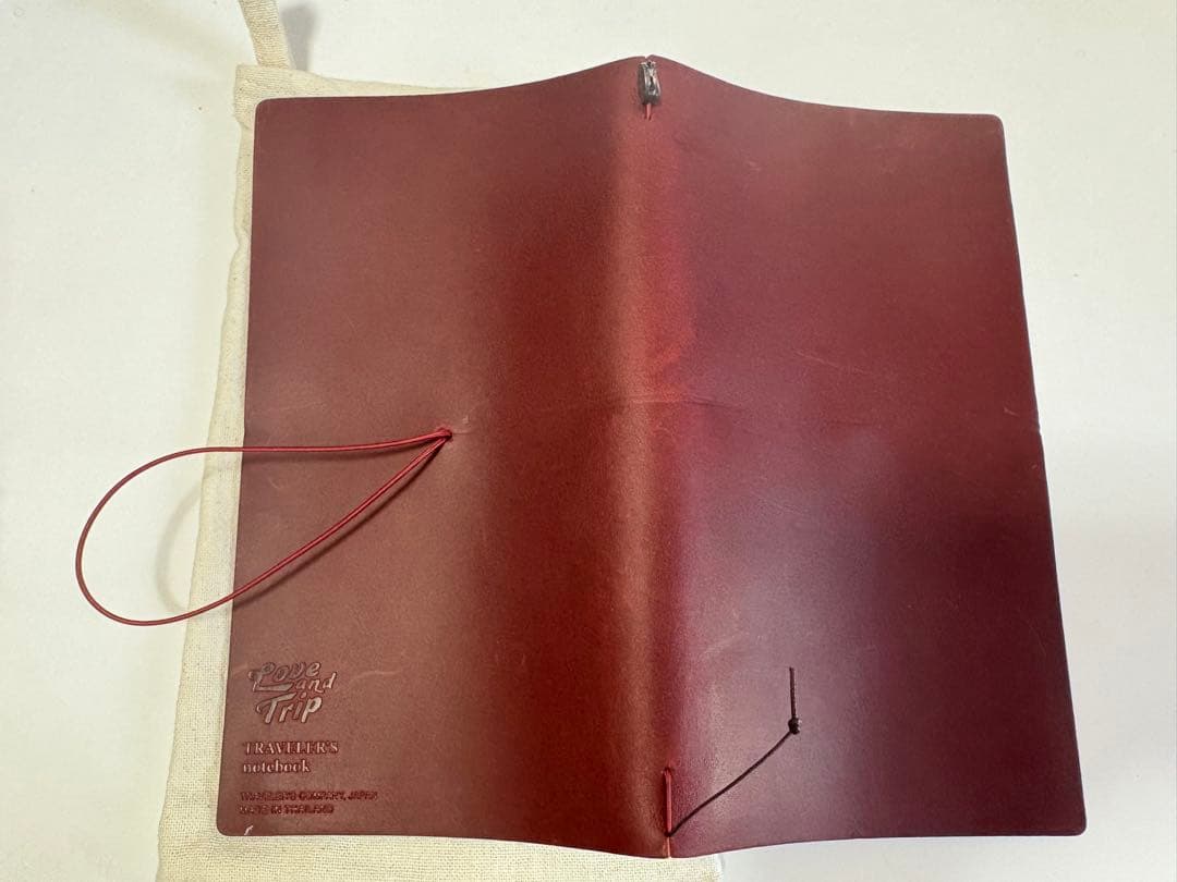 トラベラーズノート　レッド　LOVE&TRIP カバーのみ