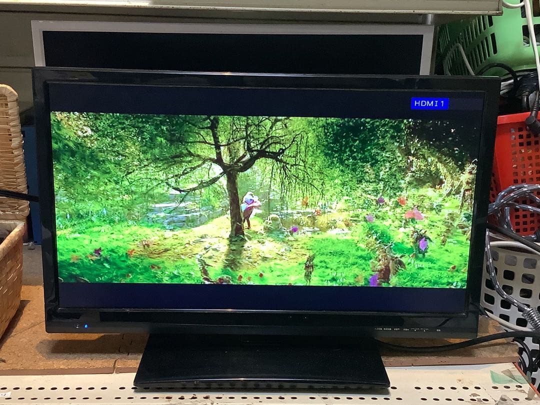 【美品/2022年製】東芝 レグザ 2TB レコーダー DBR-W2010