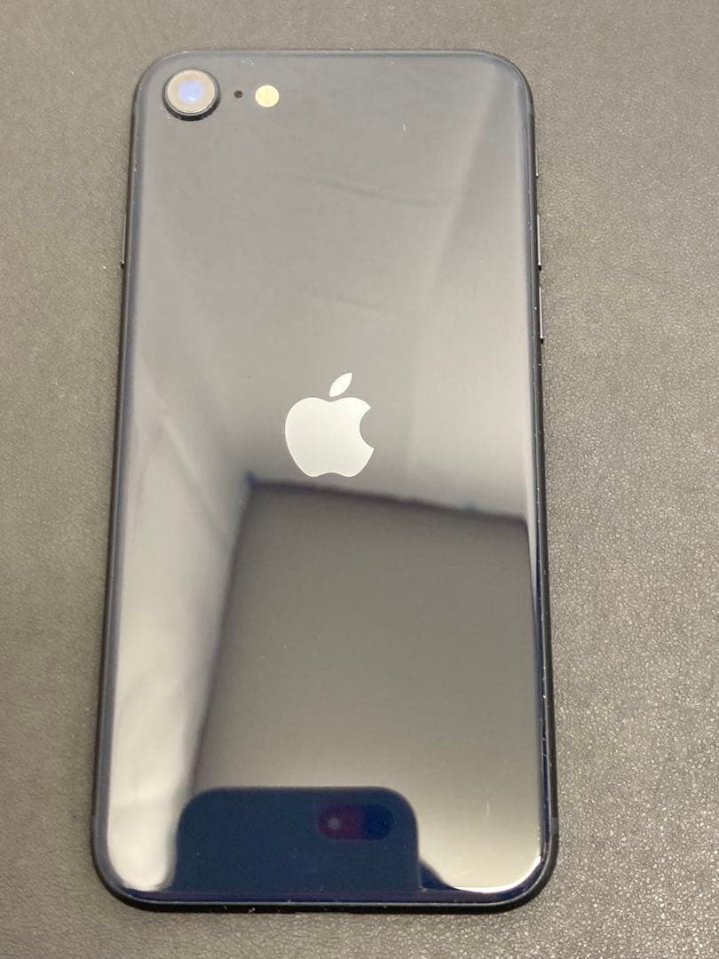 iPhoneSE 第3世代　128GB ブラック