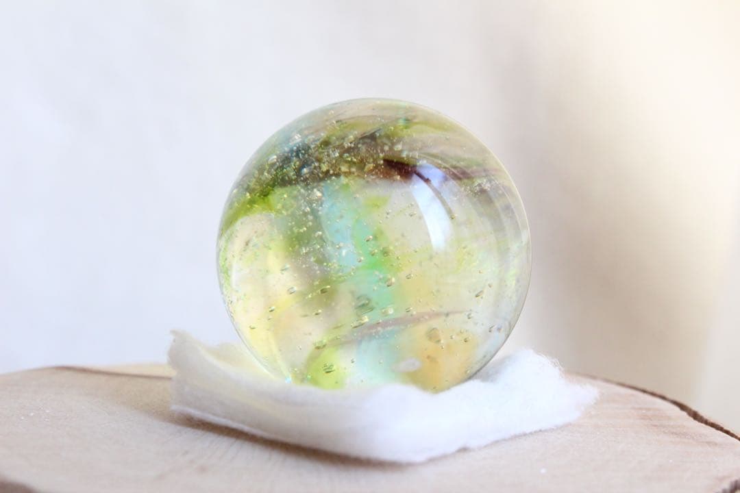 シエラネバダ産アンダラクリスタル　スフィア　マルチカラー　グリーン系