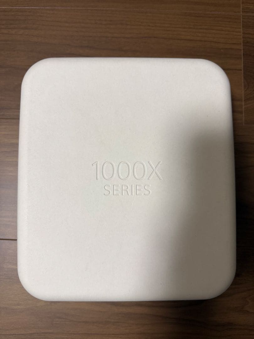 【美品】SONY WH1000XM5 ブラック ワイヤレスヘッドホン　箱あり