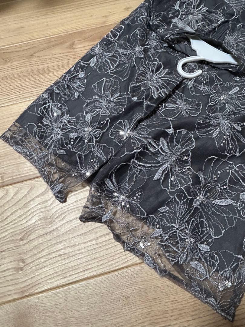 アンドレスド キーネックエンブロイダリードレス お呼ばれドレス