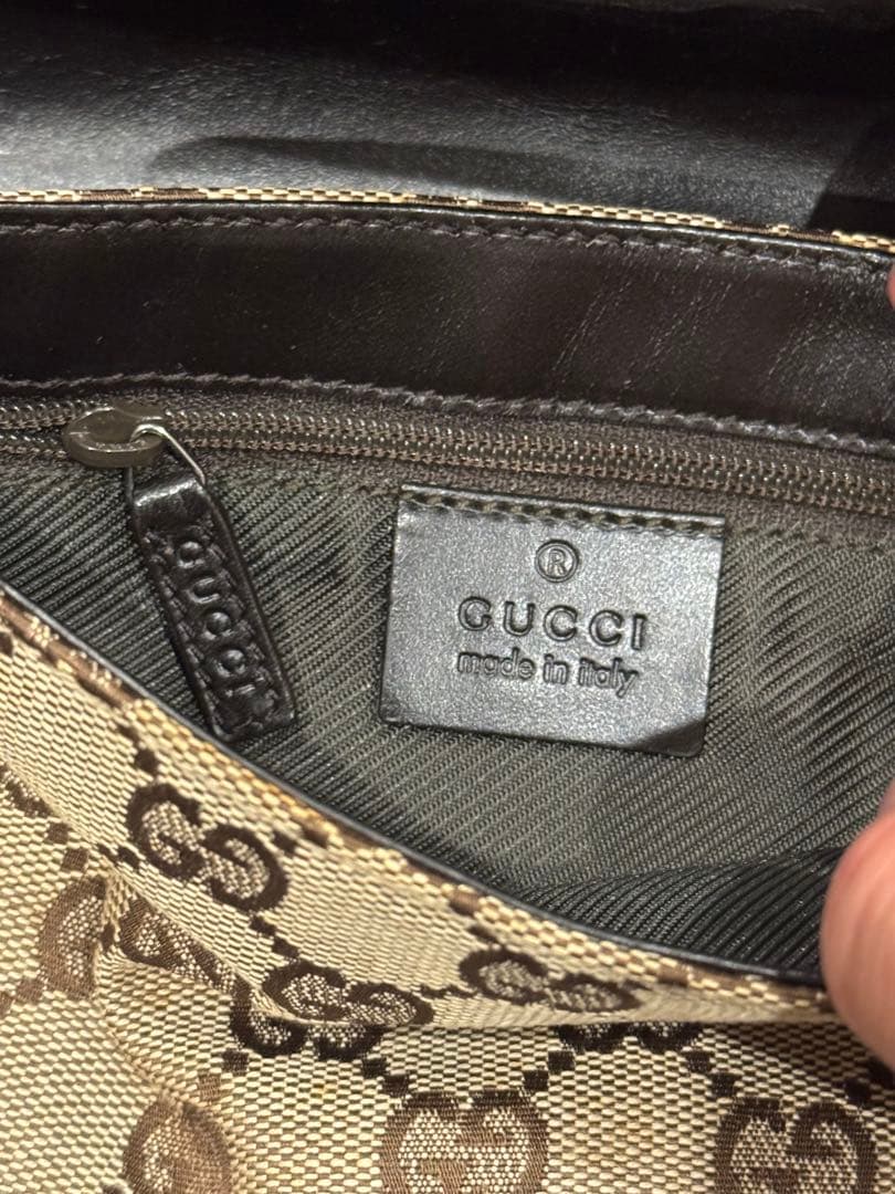 GUCCI ボディバッグ ベージュ