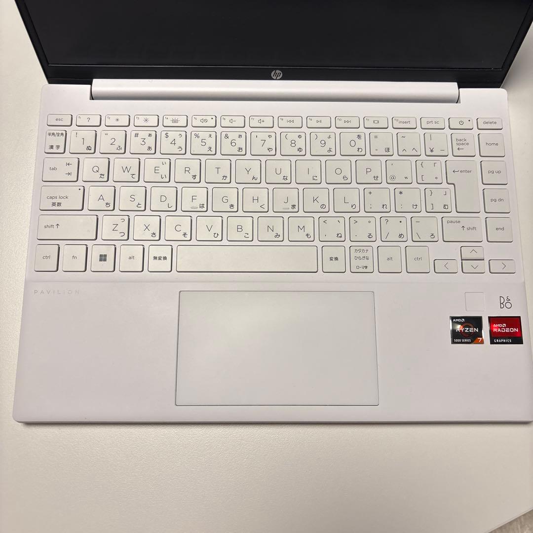 HP Pavillion Aero 13ノートPC ホワイト Ryzen 7