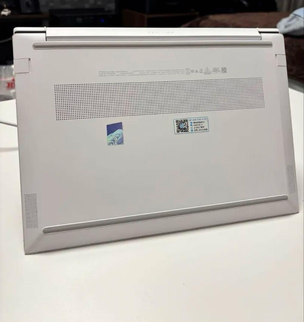 HP Pavillion Aero 13ノートPC ホワイト Ryzen 7