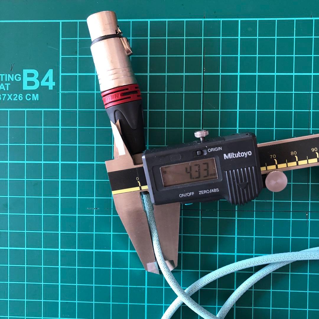オヤイデ φ0.5㎜ 4N 純銀単線 140㎝ ペアー XLR ケーブル