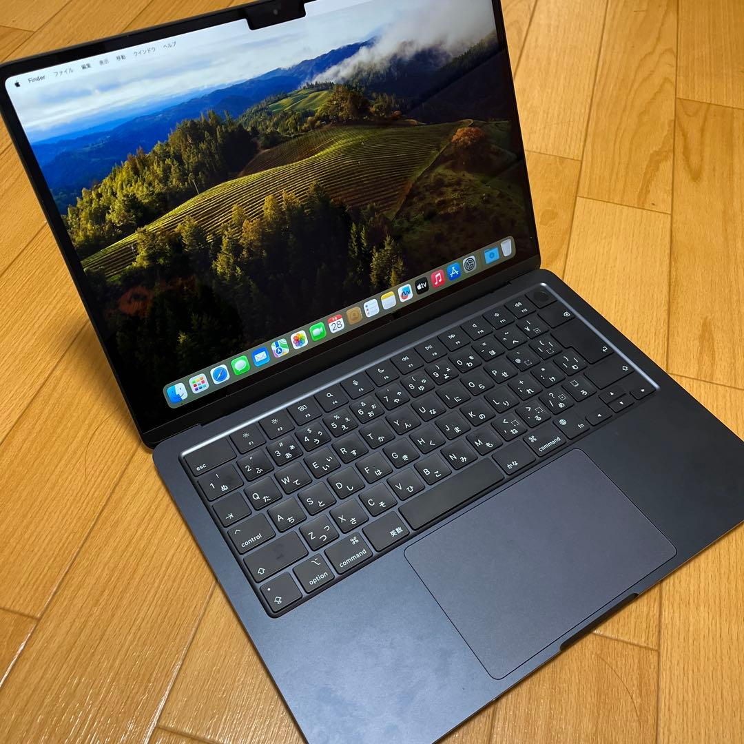 MacBook本体 Apple MacBook Air 13.6 M2 8G