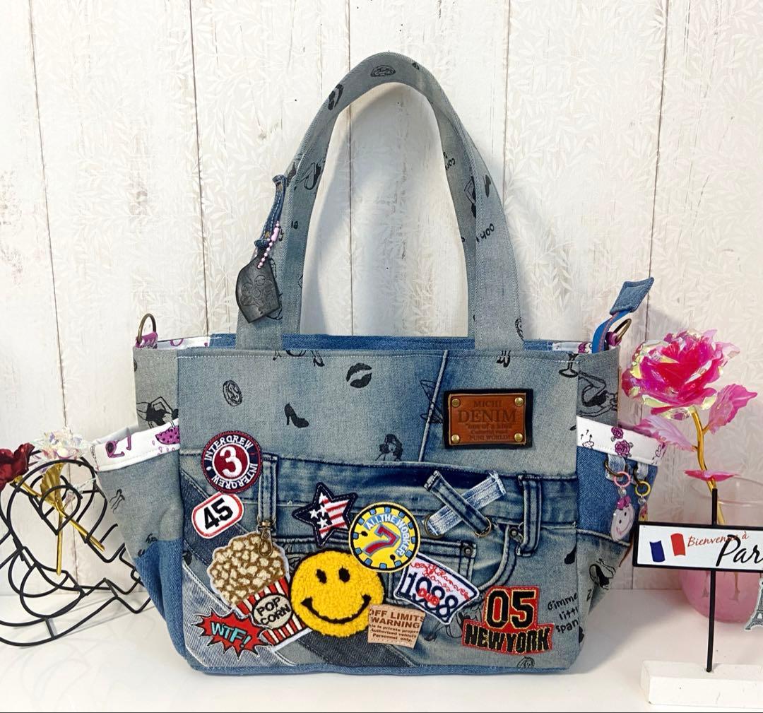 デニムリメイクバッグ　ワッペン沢山