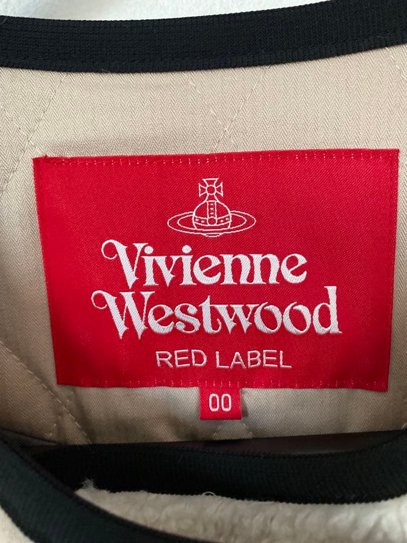 ヴィヴィアンウエストウッド　ボアブルゾン　とフーディー