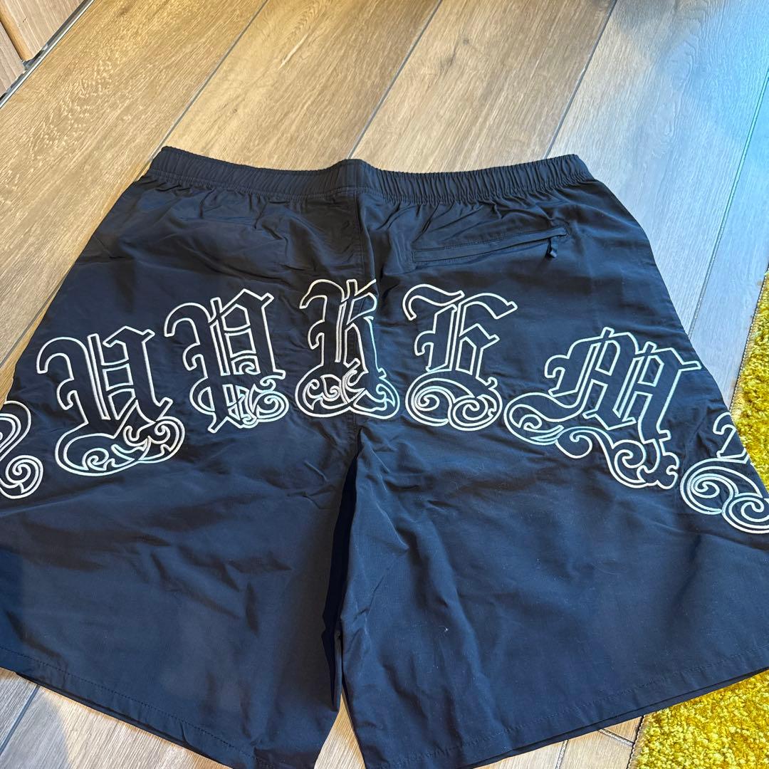 supreme ブラック ショートパンツ