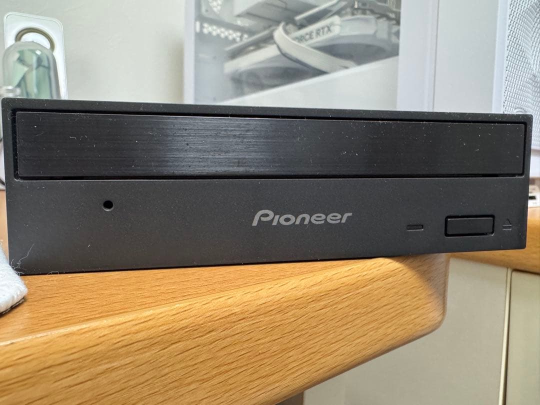 内蔵型光学ドライブ Pioneer BDR-213JBK