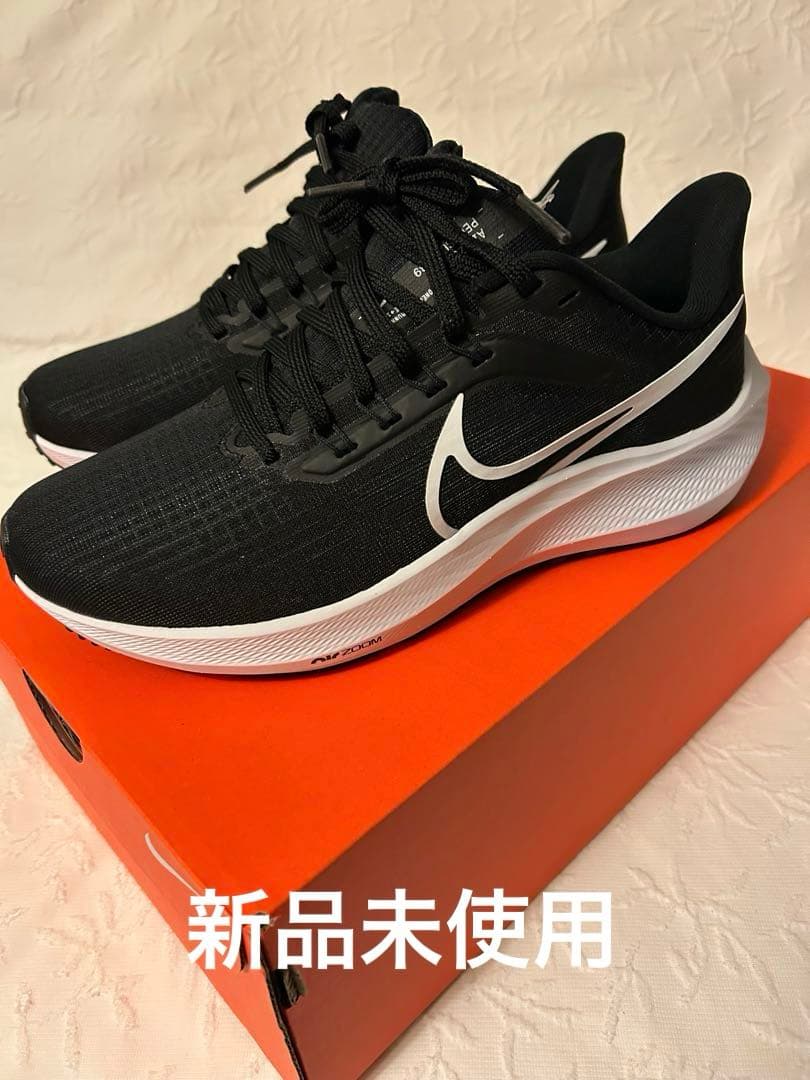 ととーに NIKEペガサス39 23.5cm