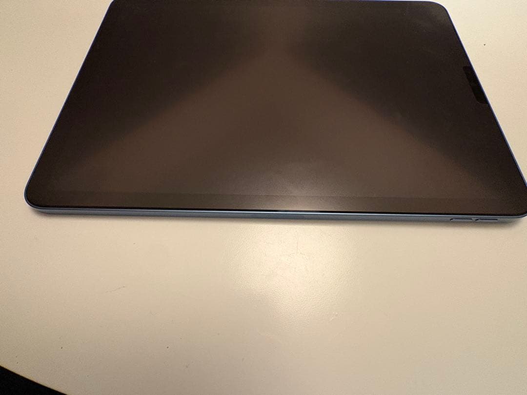 Apple iPad Air (第5世代) 10.9インチ ブルー