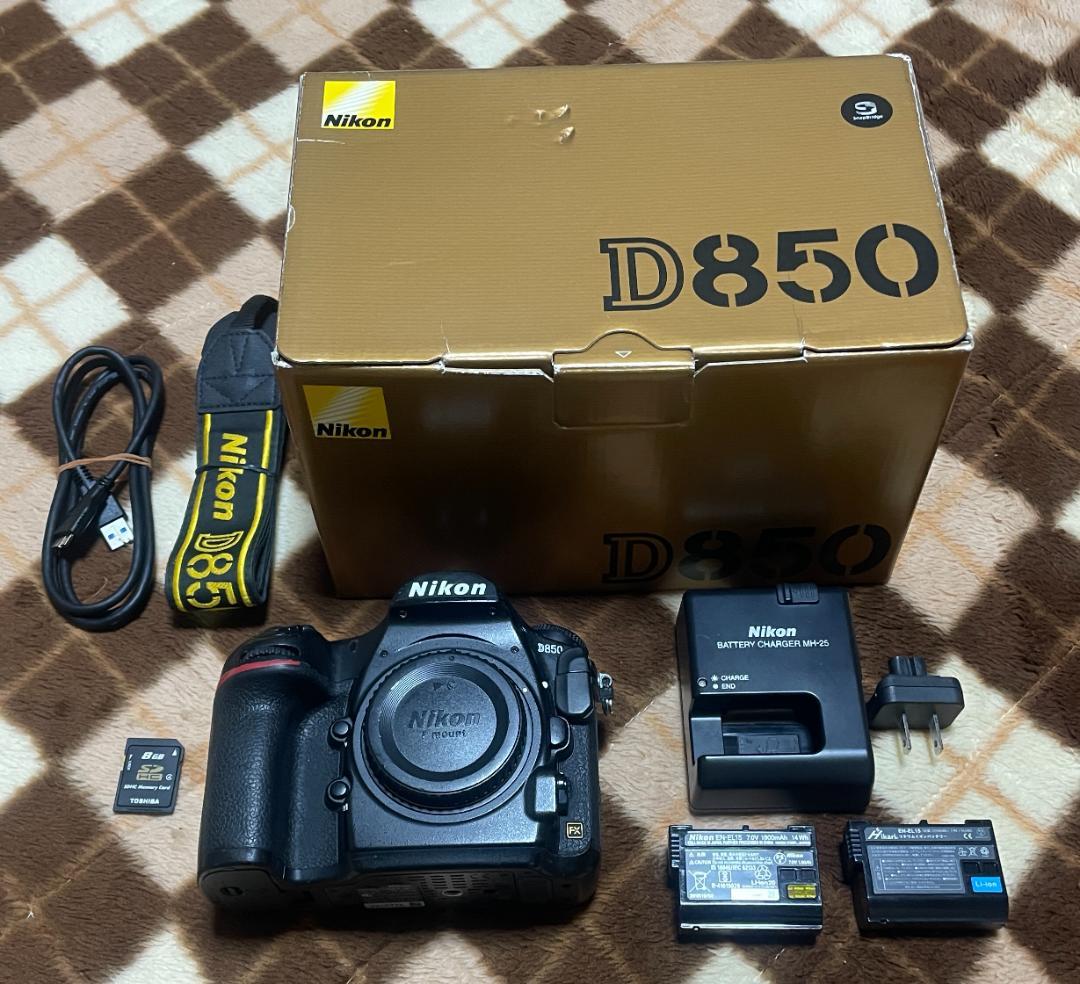 明日22時終了　美品 Nikon D850 ボディ ショット数 108,356枚