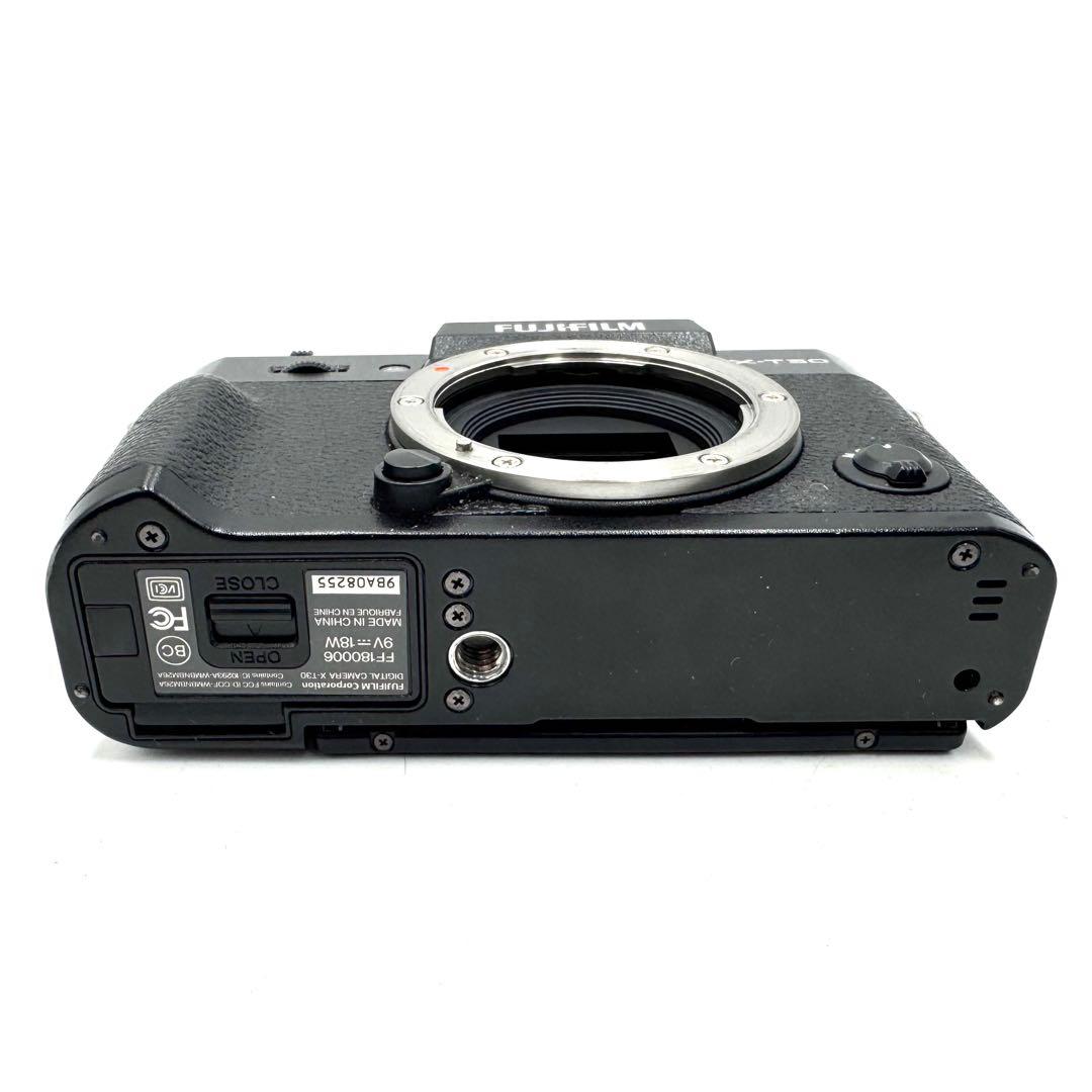 美品 FUJIFILM フジフィルム ミラーレス X-T30 ブラック
