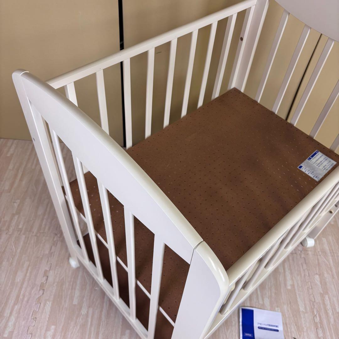 ☆除菌清掃済☆　☆美品☆　カトージ　ミニ立ちベッド　プチバニラ　ハイタイプ