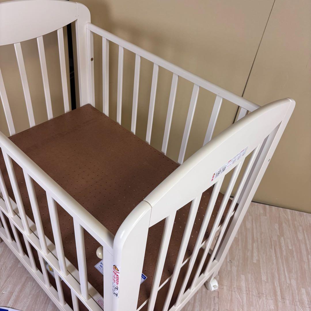 ☆除菌清掃済☆　☆美品☆　カトージ　ミニ立ちベッド　プチバニラ　ハイタイプ