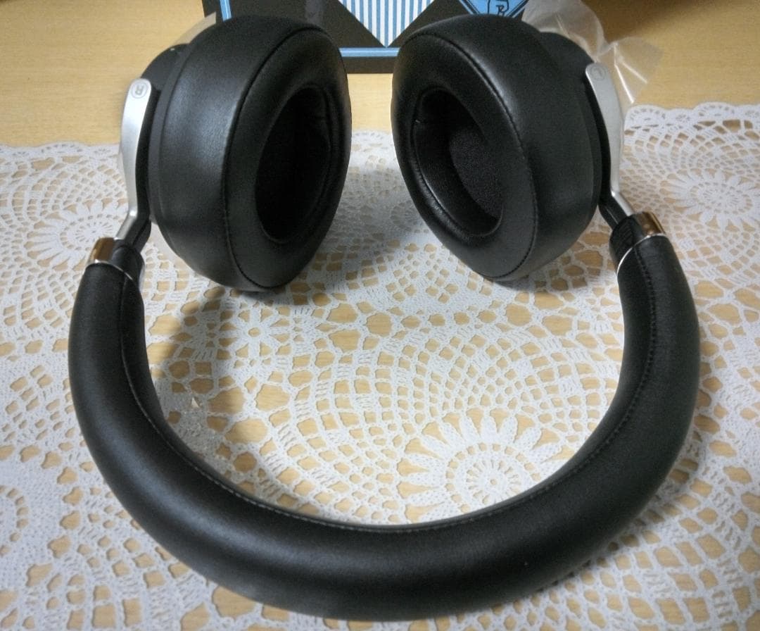 ANIMA AOW03『呪術廻戦』ワイヤレスヘッドホン「五条悟」モデル