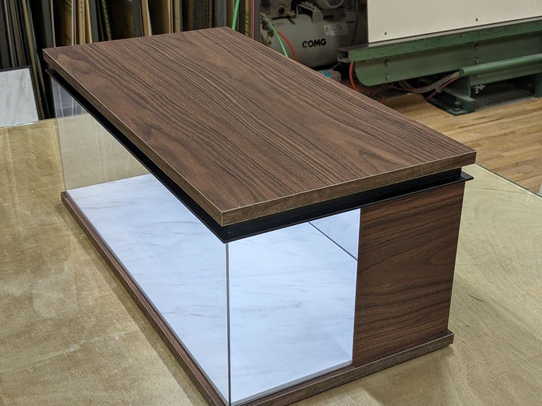 クー太郎様　アクリルショーケース　茶色木目仕様