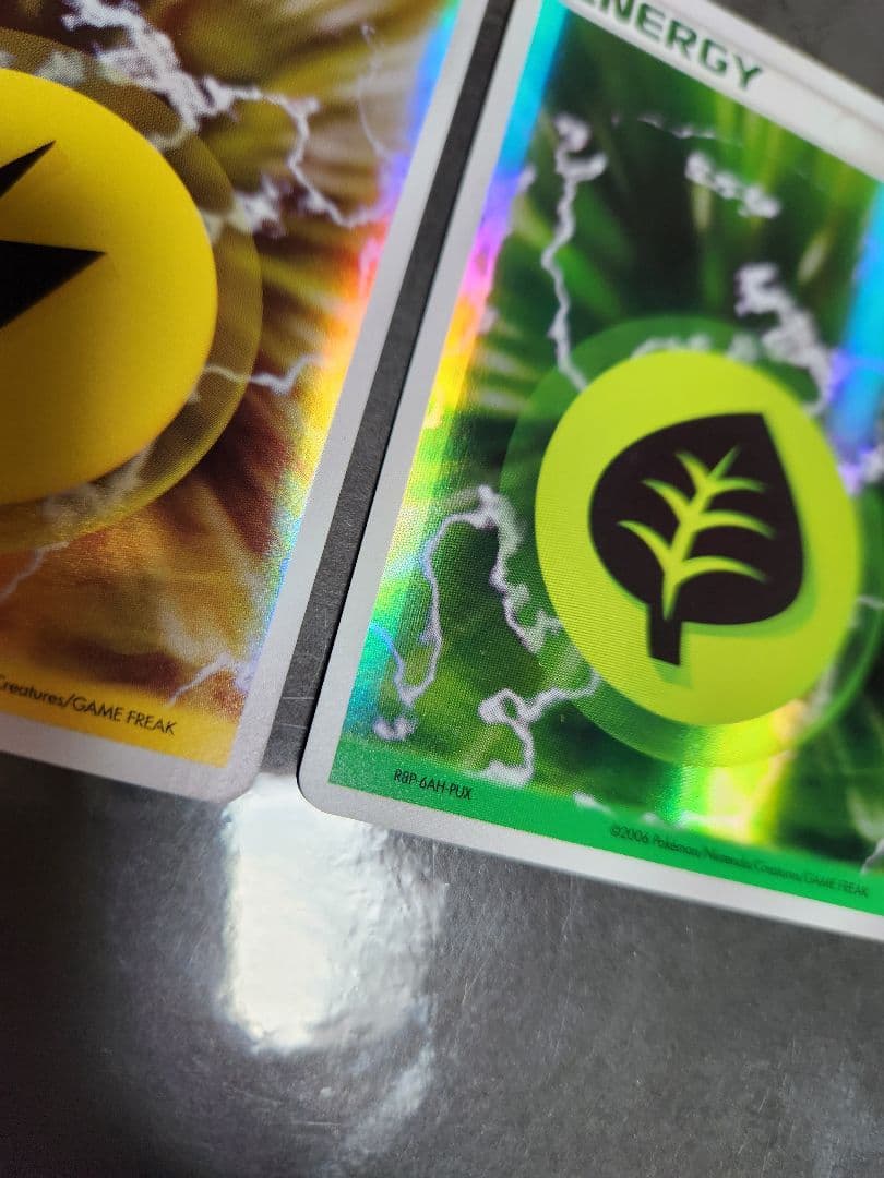 基本エネルギー。ホロン3枚。闘雷草。