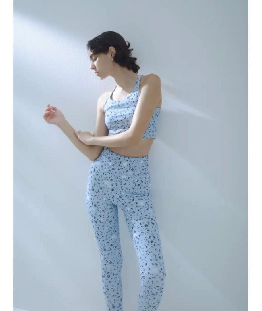 新品未開封　emmiyoga ハッピーウェルネスセット0 ライトブルー