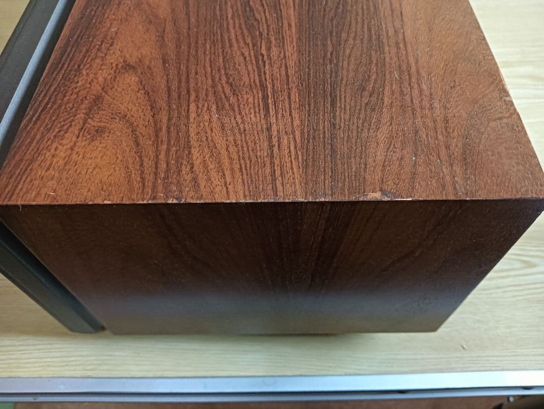 【動作品】LUXMANコントロールアンプ C-1010 ラックスマンプリアンプ