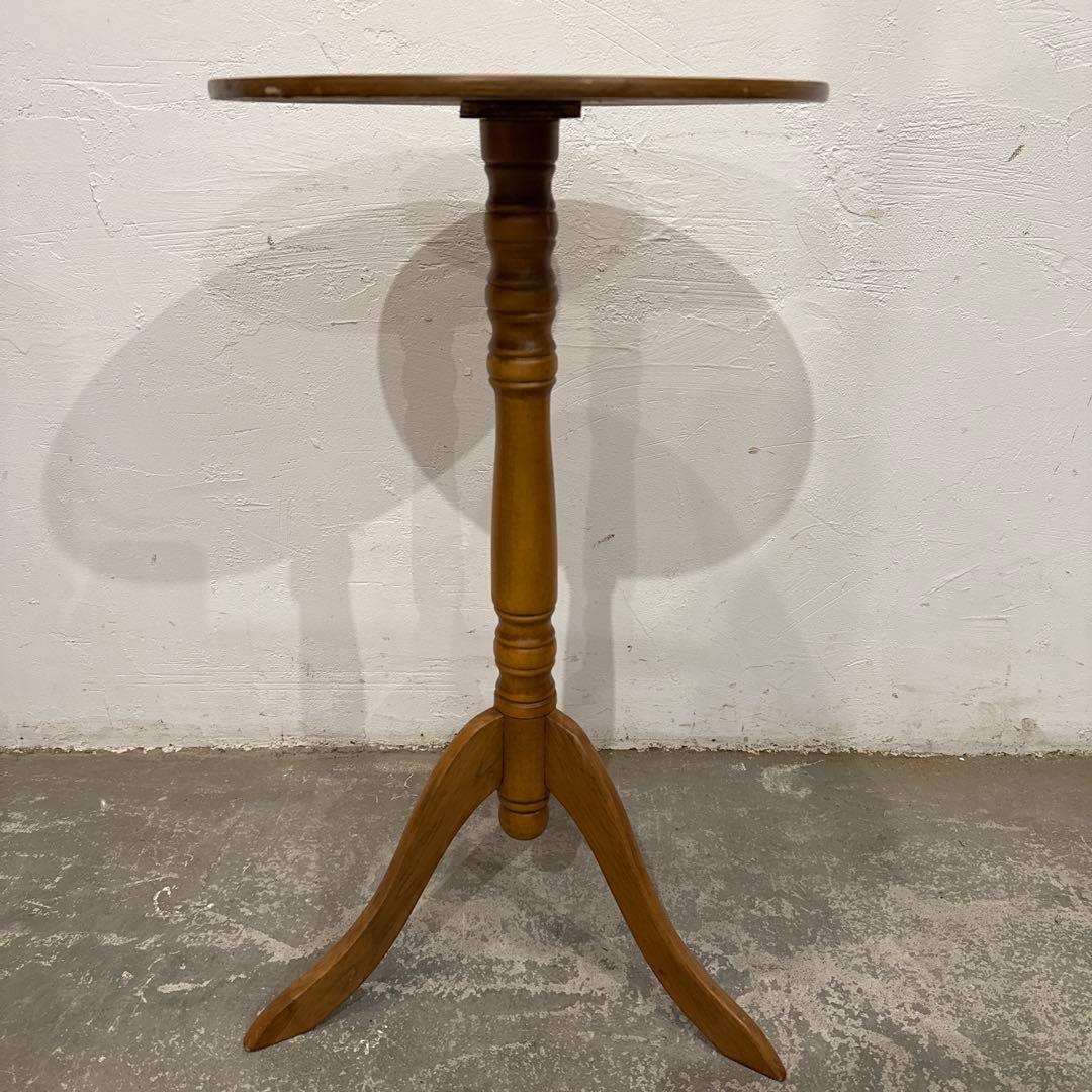 年末年始saleヴィンテージ　木製サイドテーブル　ラウンドサイドテーブル