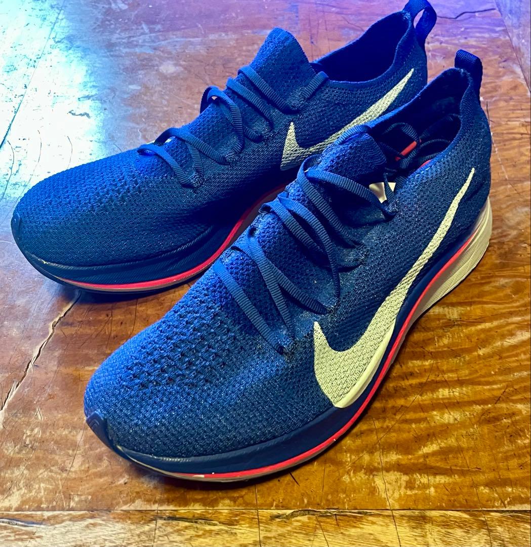 ナイキ　ヴェイパーフライ4% フライニット(27cm)