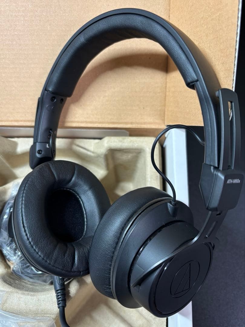 ATH-M60xa オーディオテクニカヘッドホンaudio-technica