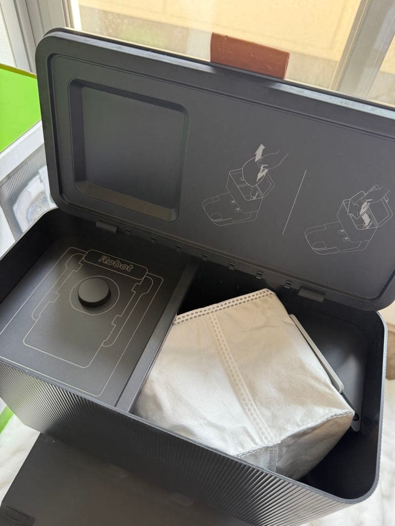 iRobot Roomba j7+ ロボット掃除機