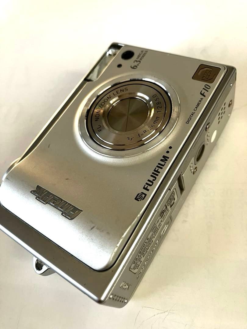 Fujifilm FinePix F10 デジタルカメラ