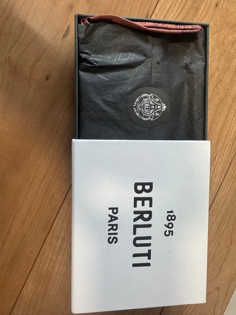 Berluti シルクハンカチ ブラウン