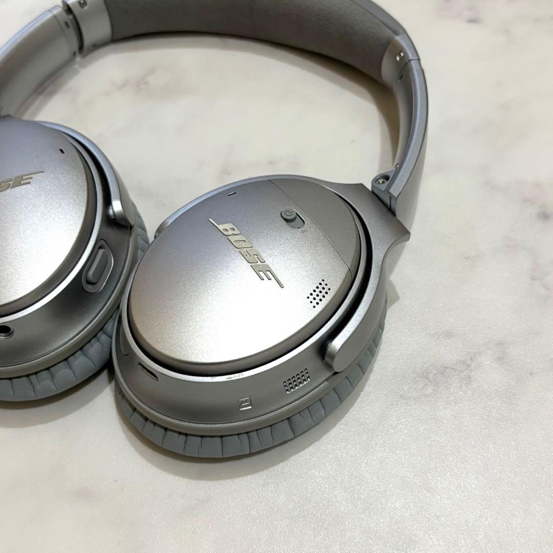 極美品✨️廃盤カラー BOSE QUIETCOMFORT35 IIシルバー