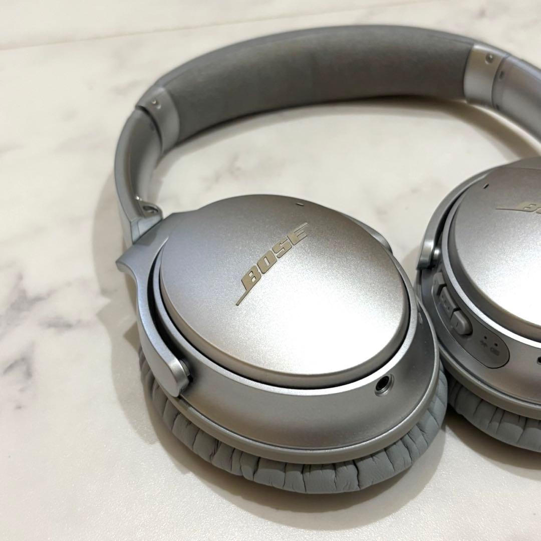 極美品✨️廃盤カラー BOSE QUIETCOMFORT35 IIシルバー
