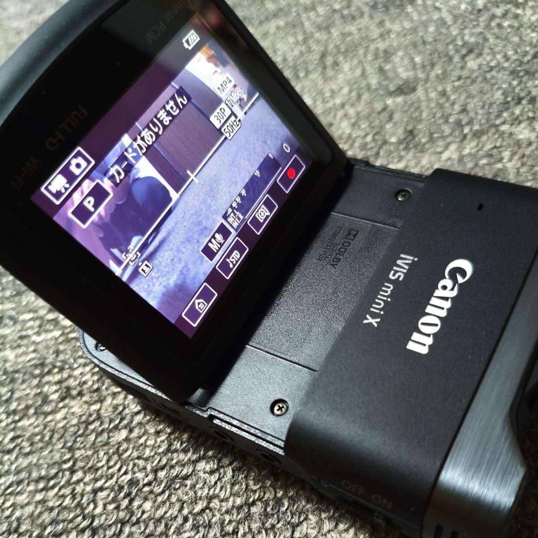 【みなと】Canon iVIS mini X 本体と付属品