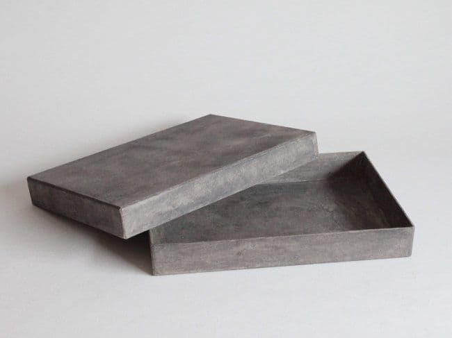 ハタノワタル　紙箱　A4サイズ グレー