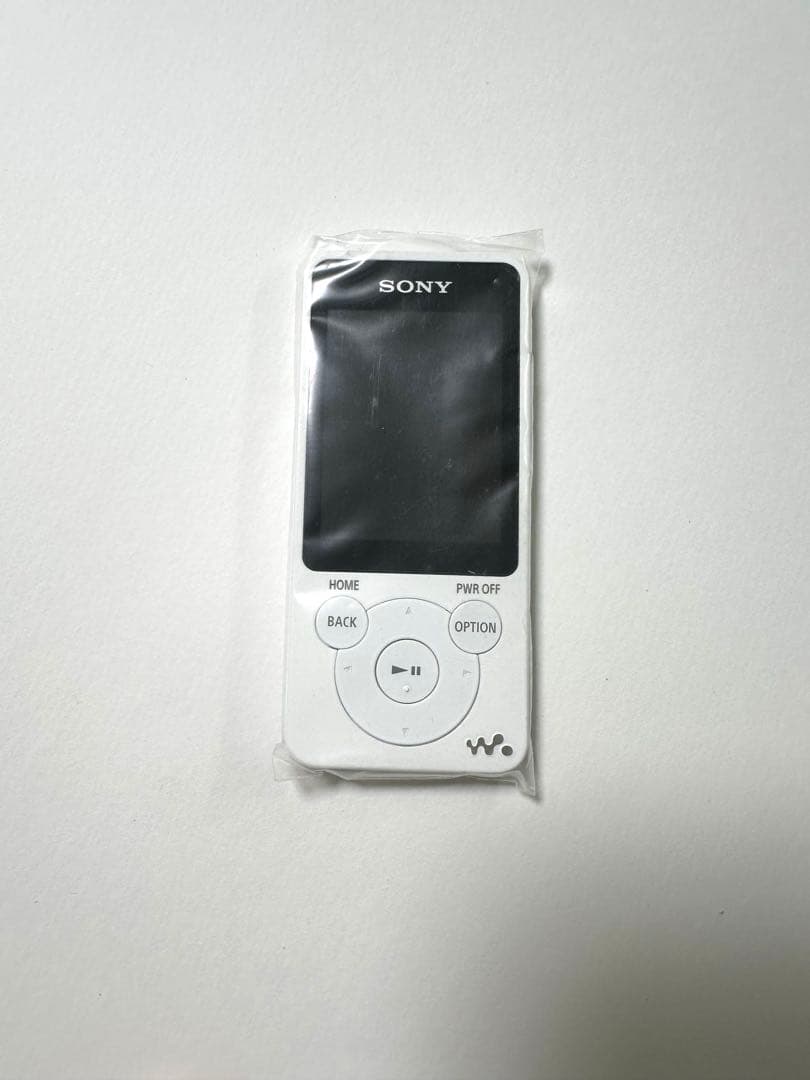 未使用SONY ウォークマン　NW-S14 8GB 白　箱キズあり